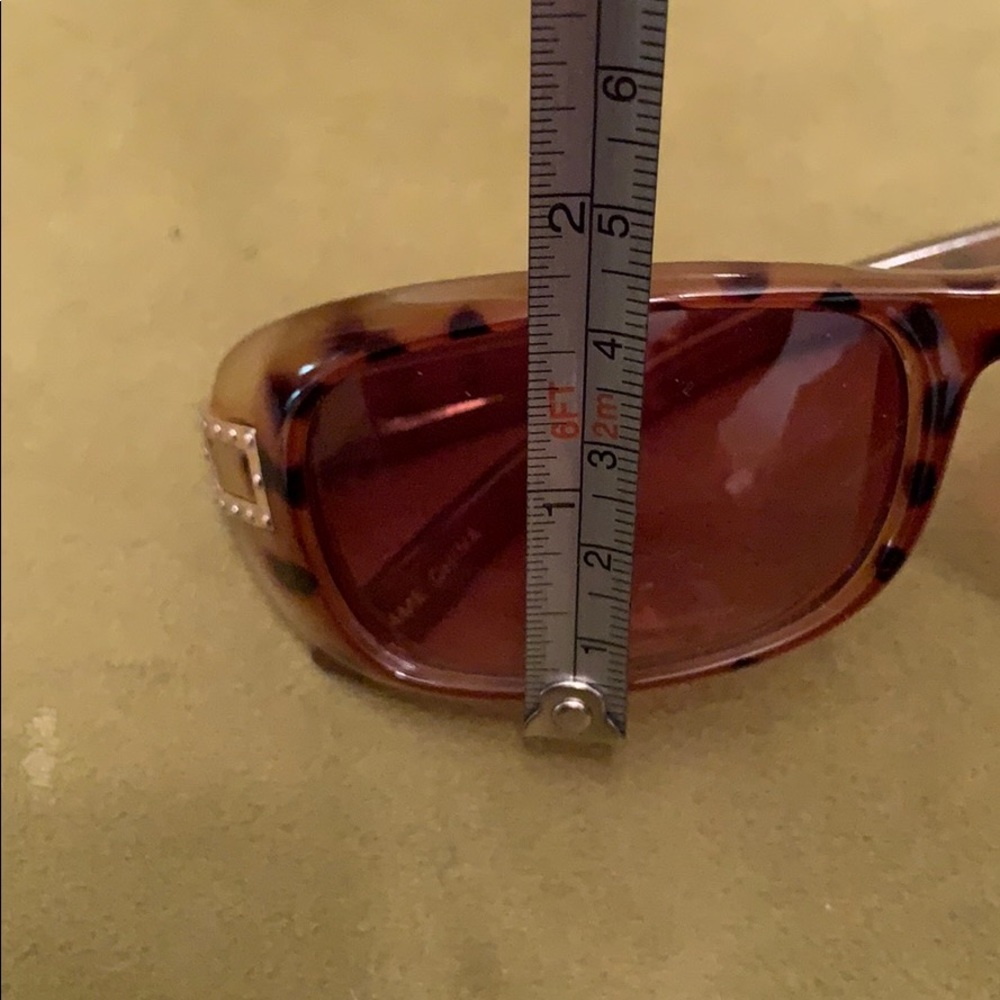 Sunglasses - Picture 7 of 7